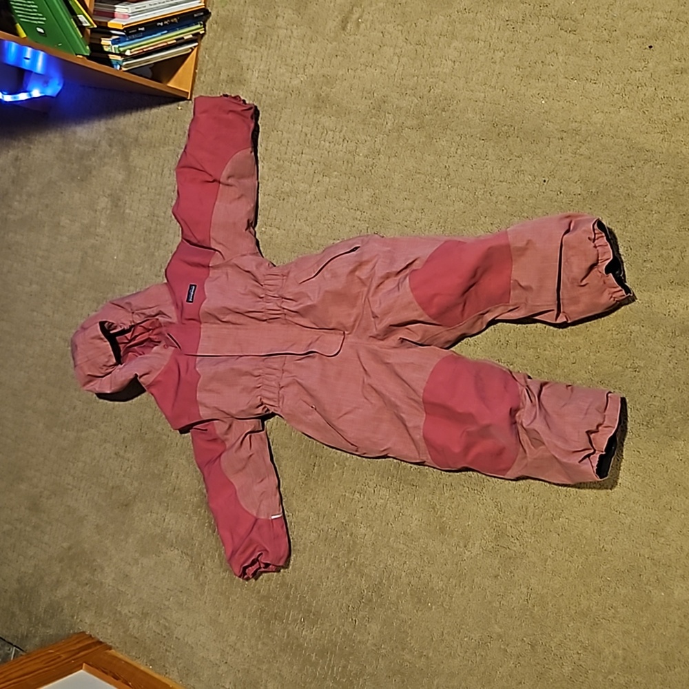 4T Patagonia pink snowsuit